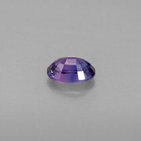 Zafiro violeta natural de 0,67 ct, corte óvalo, VS