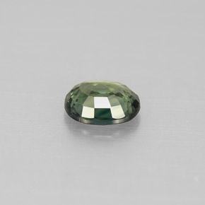Zafiro verde natural de 0,78 ct, corte óvalo, VS