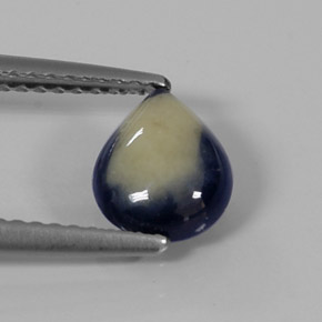 Zafiro bicolor natural de 1,31 ct, en forma de pera, opaco