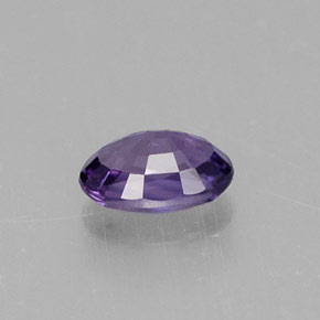 Zafiro violeta natural de 0,61 ct, corte óvalo, VS
