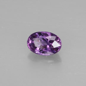 Zafiro violeta natural de 0,70 ct, corte óvalo, VS