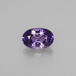 Zafiro violeta natural de 0,70 ct, corte óvalo, VS
