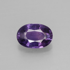 Zafiro violeta natural de 0,60 ct, corte óvalo, VS