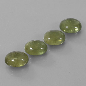 Gemas de zafiro verde natural de  ct, transparente, transparente / translúcido