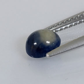 Zafiro bicolor natural de 1,05 ct, corte óvalo, opaco