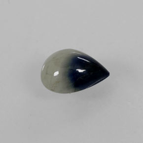 Zafiro bicolor natural de 0,90 ct, en forma de pera, translúcido