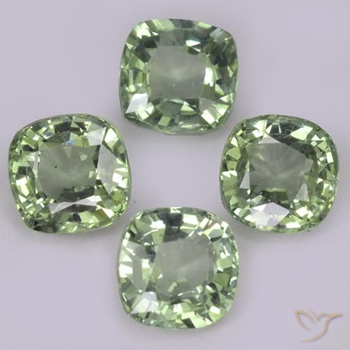 Gemas de Zafiro Verde salvia claro natural de 1.53 ct, Forma Cojín, VVS-VS