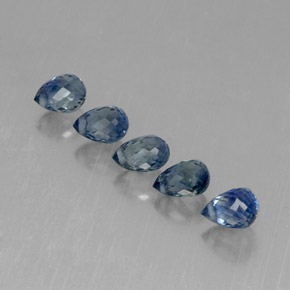 Gemas de zafiro azul natural de  ct, briolette, VVS-VS