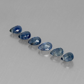 Gemas de zafiro azul natural de  ct, briolette, VVS-VS