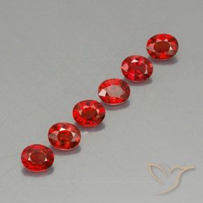 Gemas de Zafiro Rojo claro natural de 1.81 ct, Ovalada, VVS-VS
