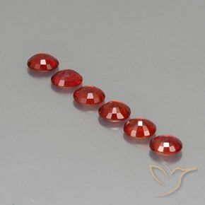 Gemas de Zafiro Rojo claro natural de 1.81 ct, Ovalada, VVS-VS