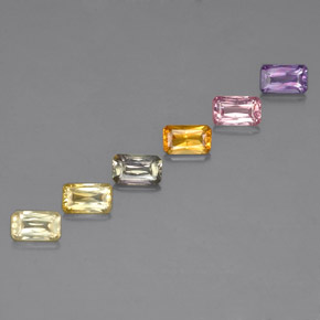 Gemas de zafiro multicolor natural de  ct, corte esmeralda, VS