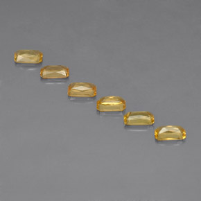 Gemas de zafiro amarillo natural de  ct, corte esmeralda, VS