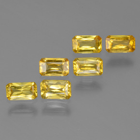 Gemas de zafiro oro natural de  ct, corte esmeralda, VS