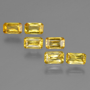 Gemas de zafiro oro natural de  ct, corte esmeralda, VS