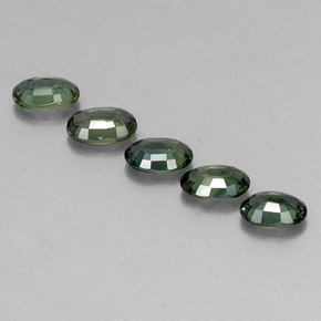 Gemas de zafiro verde natural de  ct, corte óvalo, VVS-VS