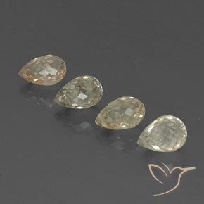 3.80ctw Natural Amarillo verdoso claro Zafiro, Corte Briolette, VVS-VS