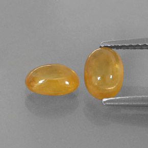 Gemas de zafiro amarillo natural de  ct, transparente, transparente / translúcido
