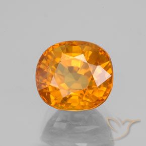 Zafiro Naranja albaricoque natural de 3.53 ct, Ovalada, VS-SI