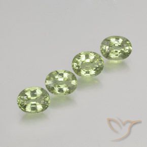 Gemas de Zafiro Verde muy claro natural de 1.88 ct, Ovalada, VS