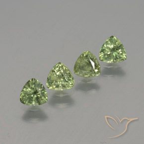 Gemas de Zafiro Verde bosque natural de 1.46 ct, Trillón, VS