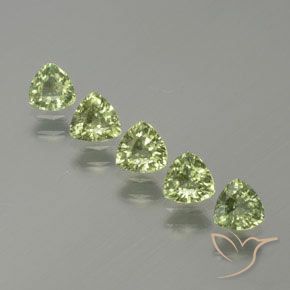 1.82ctw Natural Verde medio Zafiro, Trillón, VS