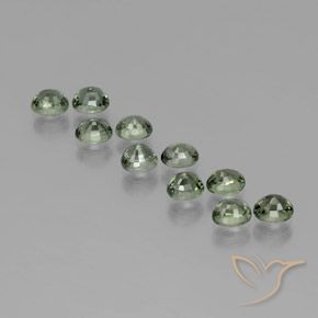 Gemas de Zafiro Verde bosque claro natural de 6.44 ct, Ovalada, VVS-VS