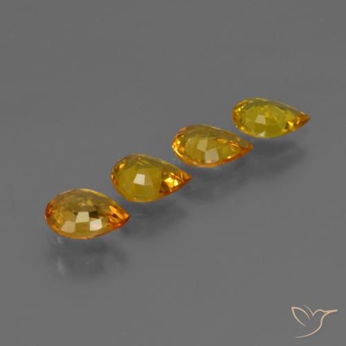 Gemas de Zafiro Naranja dorado natural de 2.26 ct, En forma de pera, VS