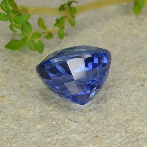 Zafiro Azul aciano natural de 3.38 ct, Ovalada, VS