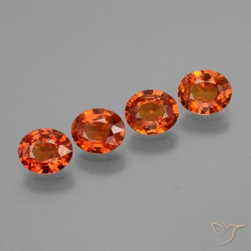 Gemas de Zafiro Naranja fuego natural de 2.80 ct, Ovalada, VS