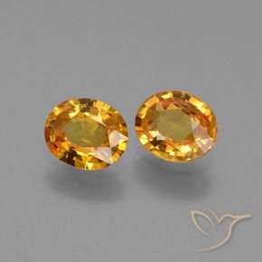 Gemas de Zafiro Dorado-naranja medio natural de 1.26 ct, Ovalada, VVS-VS
