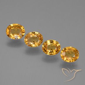 Gemas de Zafiro Naranja dorado intenso natural de 2.74 ct, Ovalada, VVS-VS
