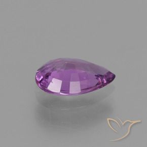 Zafiro Violeta medio natural de 1.42 ct, En forma de pera, VS