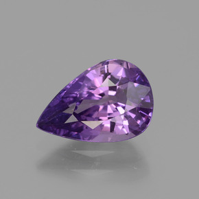 Zafiro Violeta oscuro natural de 1.84 ct, En forma de pera, VS