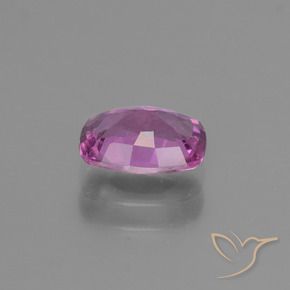 Zafiro Púrpura medio natural de 1.35 ct, Forma Cojín, VS