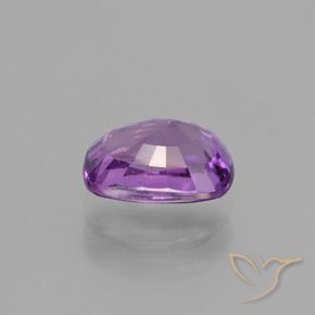 Zafiro Violeta medio natural de 1.46 ct, Forma Cojín, VS