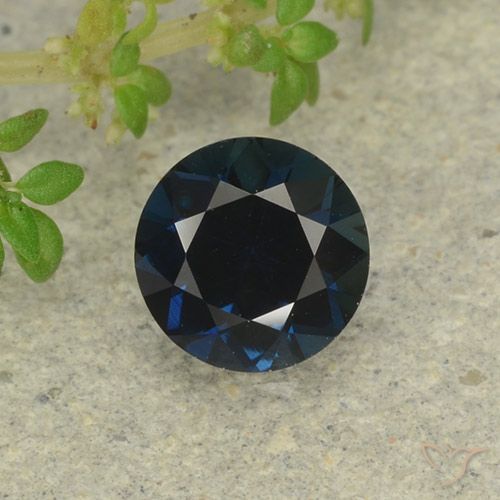 0.63ct Natural Azul negruzco Zafiro, Redondo, VVS-VS