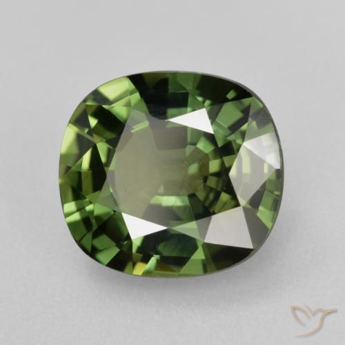 Zafiro Verde oscuro natural de 4.12 ct, Forma Cojín, VVS-VS