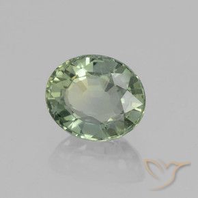 Zafiro Verde claro medio natural de 0.92 ct, Ovalada, VVS-VS
