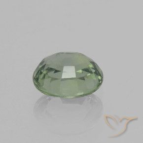 Zafiro Verde claro medio natural de 0.92 ct, Ovalada, VVS-VS
