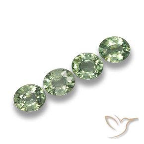 Gemas de Zafiro Verde bosque natural de 3.32 ct, Ovalada, VVS-VS