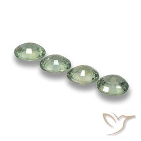 Gemas de Zafiro Verde bosque natural de 3.32 ct, Ovalada, VVS-VS
