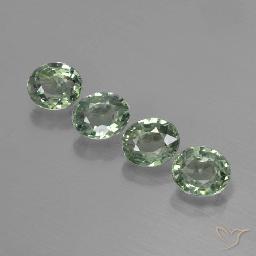 2.82ctw Natural Verde claro Zafiro, Ovalada, VVS-VS