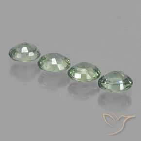 Gemas de Zafiro Verde claro medio natural de 3.03 ct, Ovalada, VVS-VS