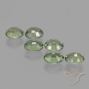 Gemas de Zafiro Verde bosque natural de 4.91 ct, Ovalada, VVS-VS