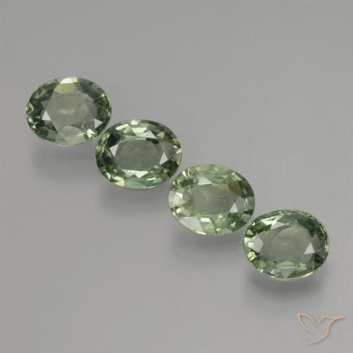 2.80ctw Natural Verde claro Zafiro, Ovalada, VVS-VS