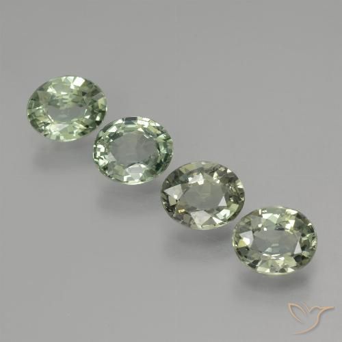 2.99ctw Natural Verde claro Zafiro, Ovalada, VVS-VS
