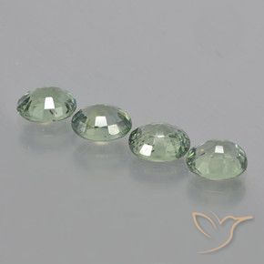 Gemas de Zafiro Verde musgoso natural de 3.28 ct, Ovalada, VVS-VS