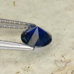 Zafiro Azul oscuro natural de 0.70 ct, Redondo, VVS-VS
