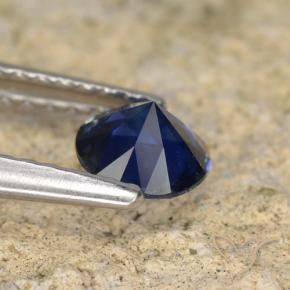 Zafiro Azul oscuro natural de 0.55 ct, Redondo, VVS-VS